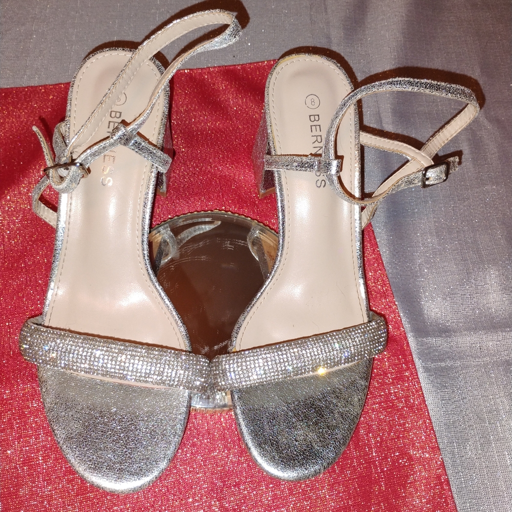Sandal